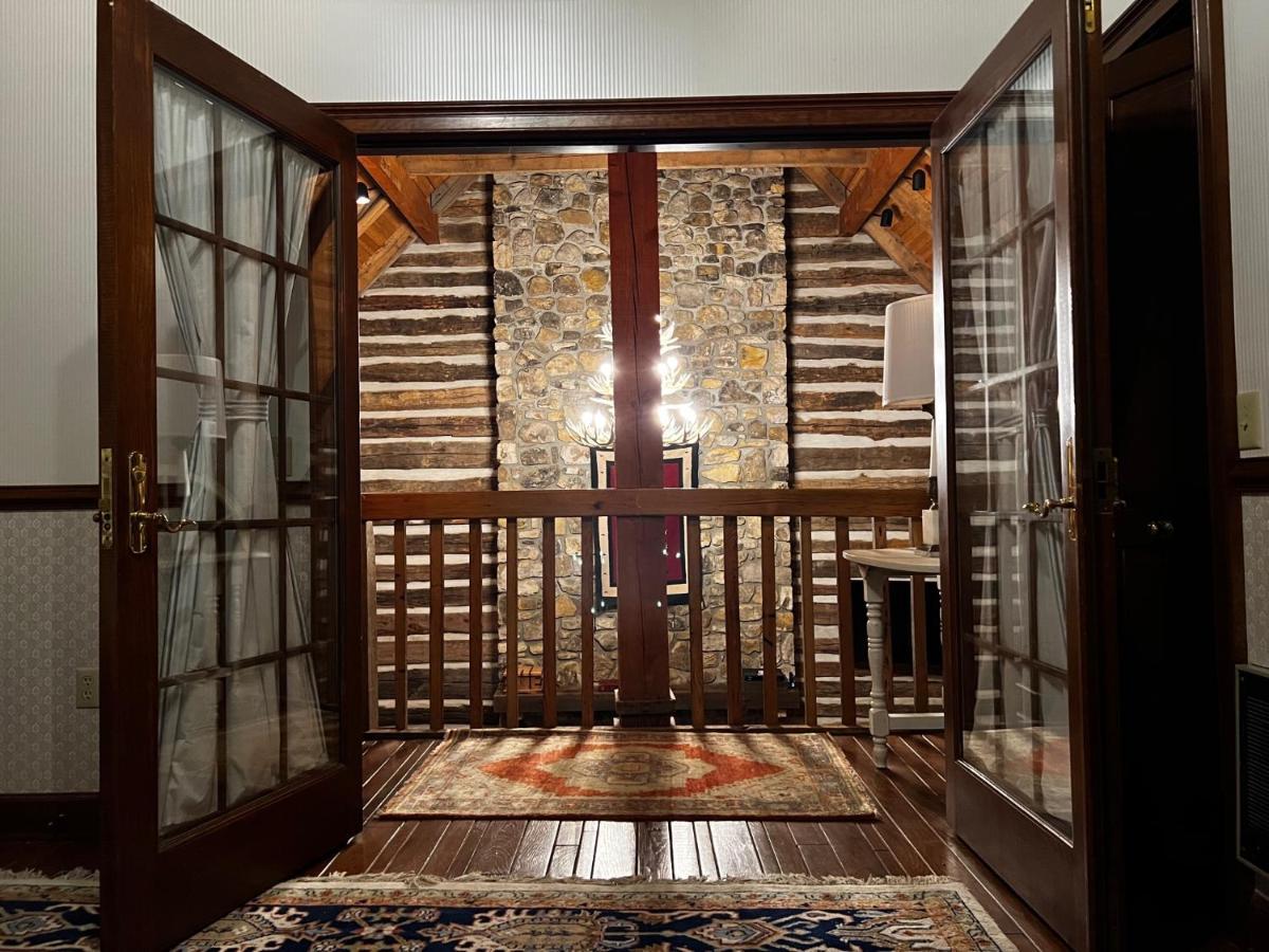 Altamont Lodge Newland 外观 照片